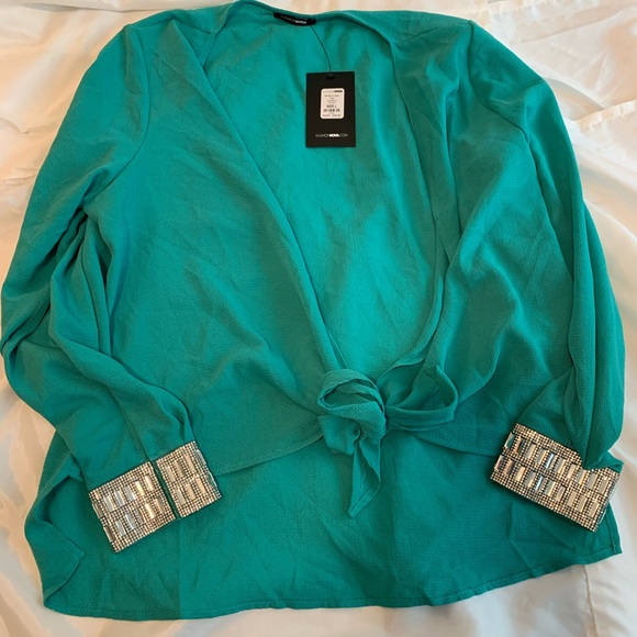 Fashion Nova - Picture 3 of 7